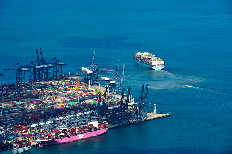 发电设备应用江苏连云港国际运输完整送达荷兰鹿特丹 发电设备应用江苏连云港国际运输完整送达荷兰鹿特丹