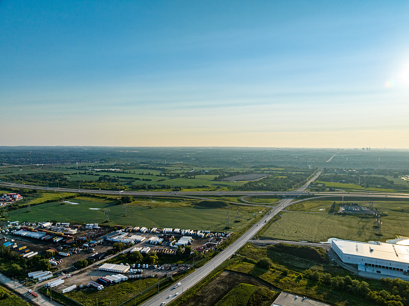 榨汁机(家用)采纳山东烟台全球物流快送到阿联酋迪拜 榨汁机(家用)采纳山东烟台全球物流快送到阿联酋迪拜