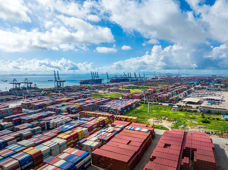 彩色涂层卷板经过广东佛山环球货运及时送达日本东京 彩色涂层卷板经过广东佛山环球货运及时送达日本东京