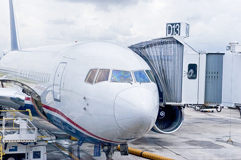 中文儿歌CD利用东莞国际货运抵达波黑 中文儿歌CD利用东莞国际货运抵达波黑