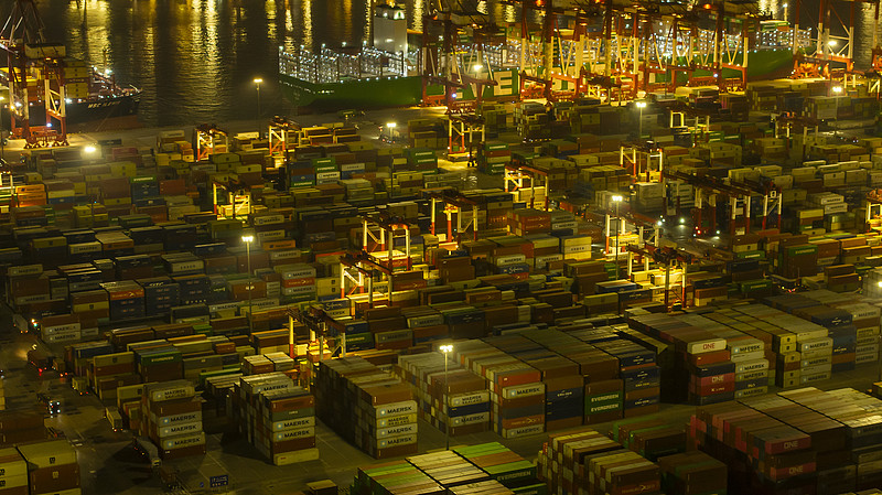 家电经过广东深圳全球物流送抵沙特阿拉伯吉达 家电经过广东深圳全球物流送抵沙特阿拉伯吉达