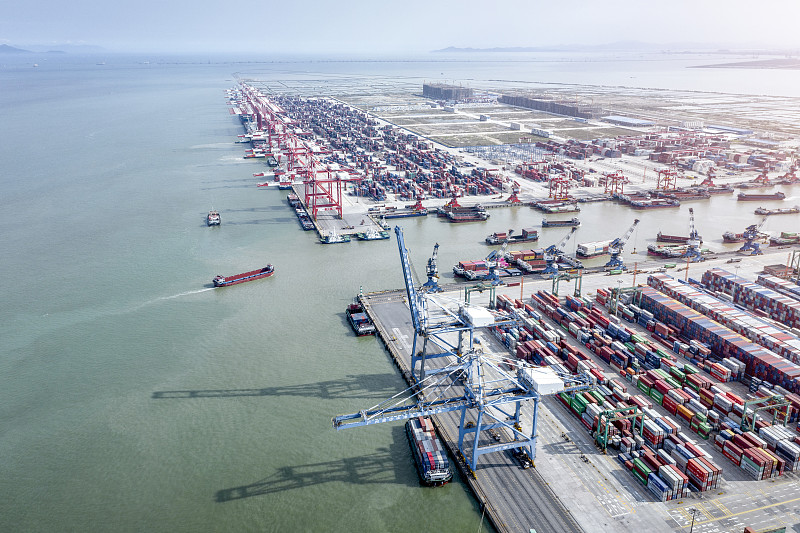 矿灰借助中国上海外贸物流派送至泰国曼谷