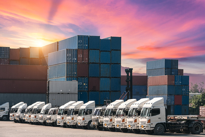 马桶刷/洁厕剂经广东深圳国际货运高效送达印度尼西亚雅加达 马桶刷/洁厕剂经广东深圳国际货运高效送达印度尼西亚雅加达