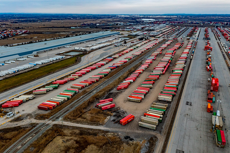 家具利用陕西西安外贸物流承运至越南胡志明市