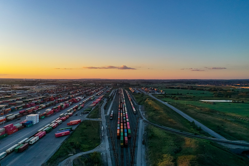 牧高笛睡袋运用深圳国际快递送抵克罗地亚