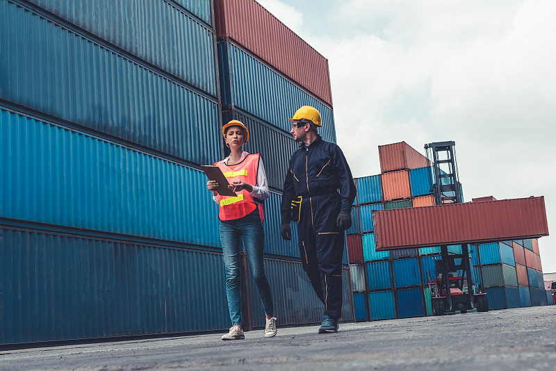 鼠标垫利用东莞环球货运配送至荷兰