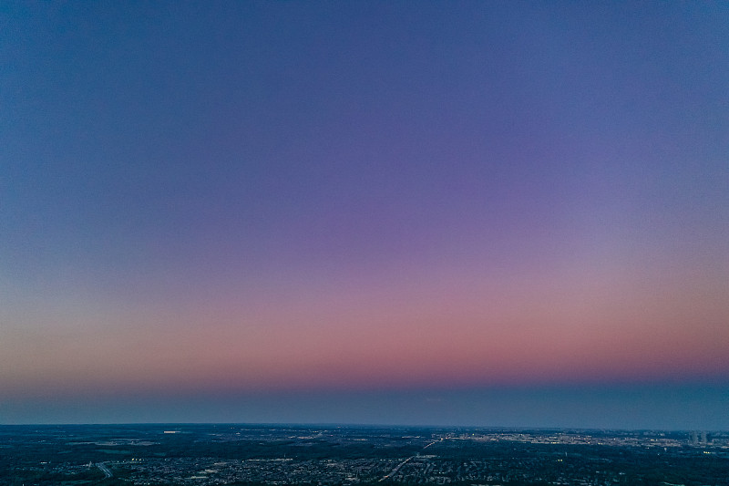 万代高达模型应用广州国际快递及时送达爱尔兰