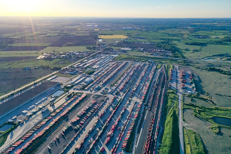 睡衣利用东莞国际物流高效送达马其顿 睡衣利用东莞国际物流高效送达马其顿