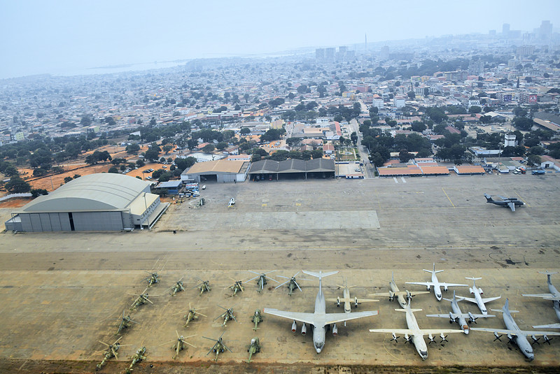 晨光按动中性笔应用中山国际物流配送到加拿大 晨光按动中性笔应用中山国际物流配送到加拿大