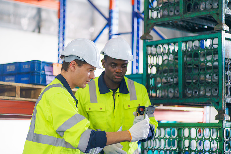 摇篮椅采用广东深圳外贸物流发往泰国曼谷 摇篮椅采用广东深圳外贸物流发往泰国曼谷