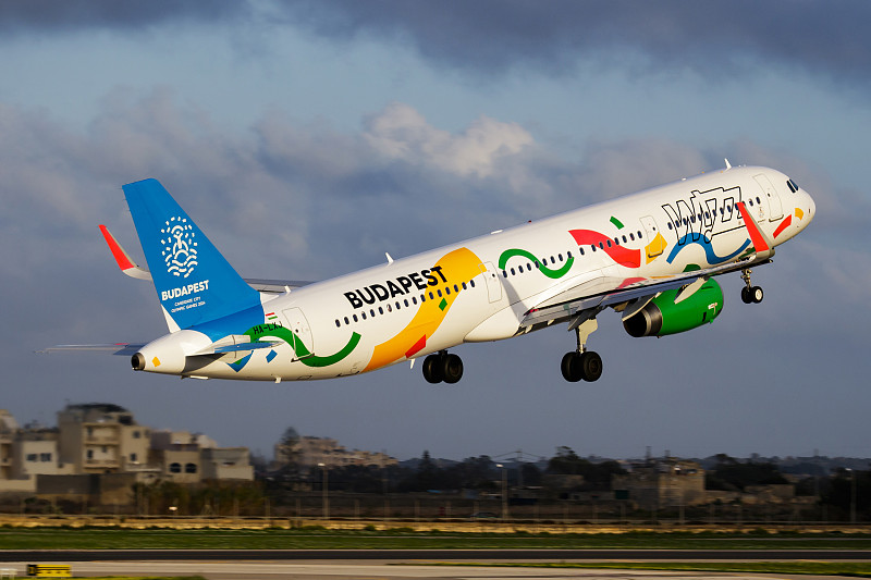 靴子东莞国际快递速递到美国 靴子东莞国际快递速递到美国