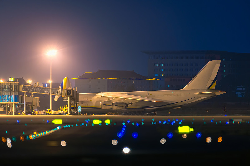 轴承、阀门借用福建厦门国际快递托运至英国伦敦 轴承、阀门借用福建厦门国际快递托运至英国伦敦