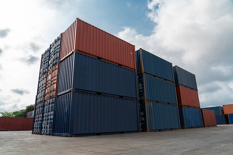 台灯经过深圳国际快递运输到瑞典 台灯经过深圳国际快递运输到瑞典