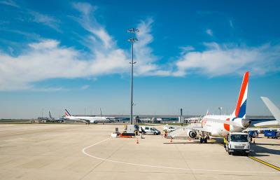 汽车板经过浙江金华市跨国货运抵达南非德班