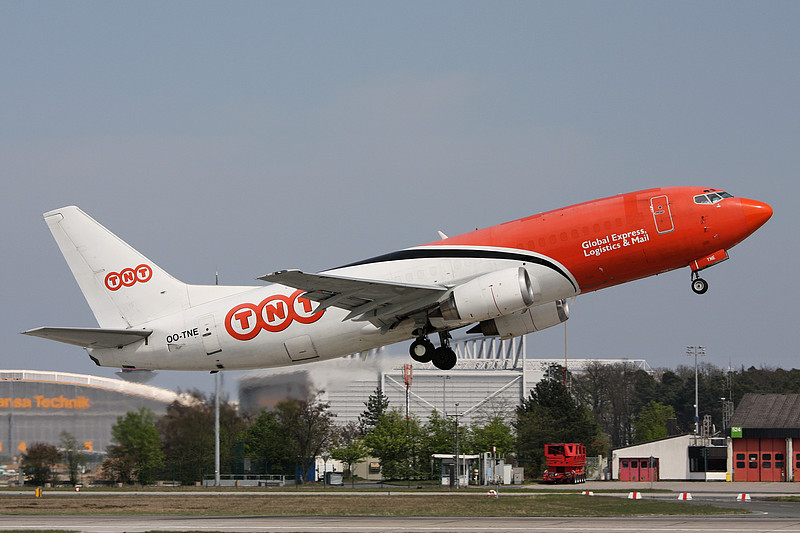 中国石河子立邦墙面修补膏采用空运物流专线9天速递到美国刘易斯顿(Lewiston) 中国石河子立邦墙面修补膏采用空运物流专线9天速递到美国刘易斯顿(Lewiston)