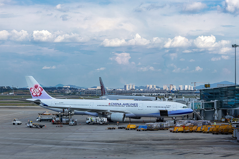 大连至美国亚特兰大的鼻贴采用多式联运7天送到