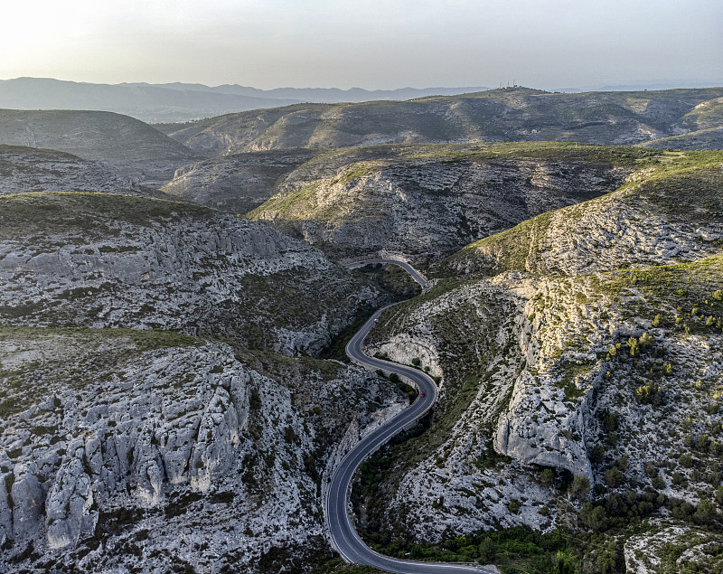 智能擦窗机器人经南京海运派送到敖德萨