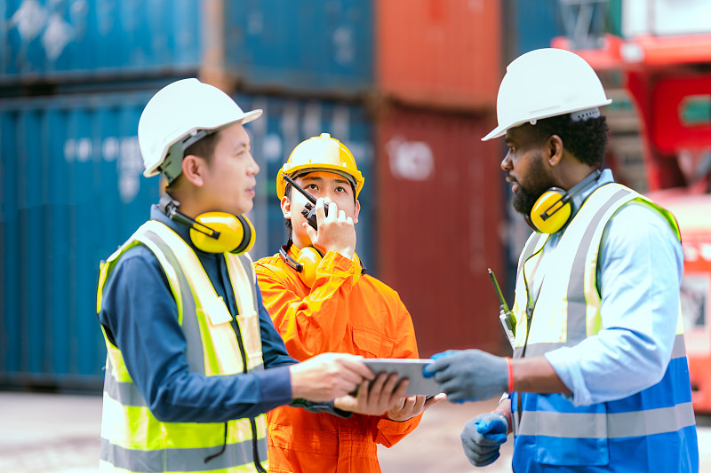 五金工具通过中国广州门到门海运高效送达特温福尔斯(TwinFalls)