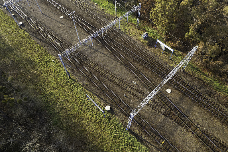 半导体器件使用中国深圳空海联运配送至斯普林菲尔德