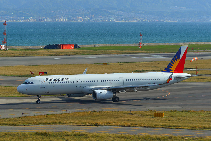 中国武汉草坪灯采用航空运输3天内送达美国布朗斯维尔(Brownsville)