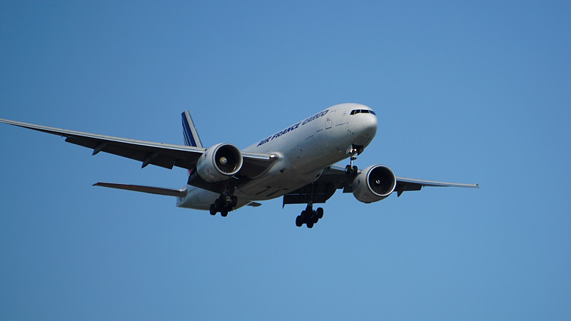 哈尔滨到威尔明顿(Wilmington)的东方雨虹卷材使用跨境联运10天送达