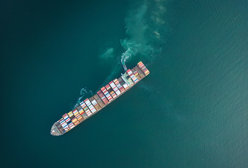 不锈钢装饰管采用上海跨境联运快递至美国费城