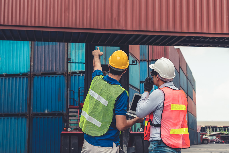 中国北京至美国诺福克的珀莱雅精华液使用标准空运9天速递到