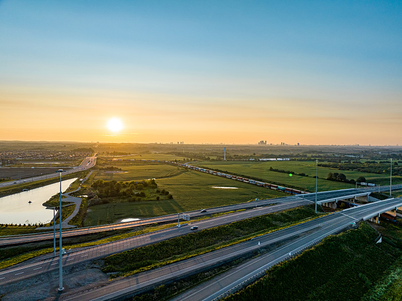 格兰仕微波炉使用武汉门到门空运送到萨凡纳