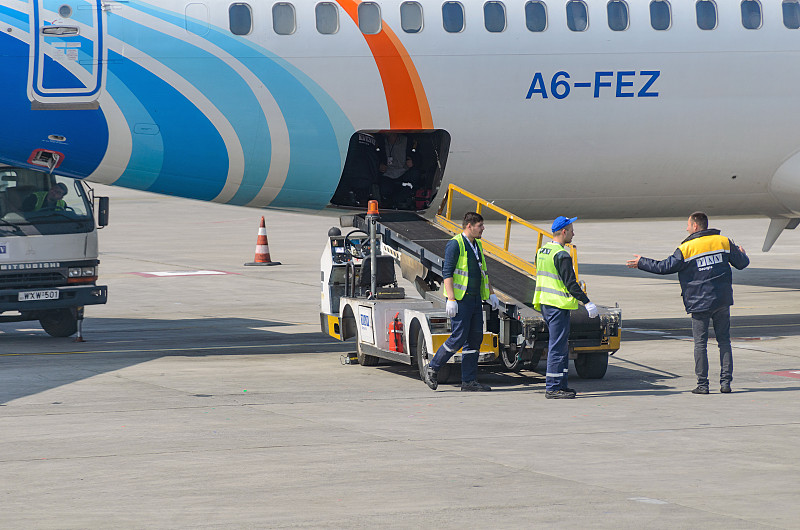 通讯测试仪器广州国际空运送达威尔明顿 通讯测试仪器广州国际空运送达威尔明顿