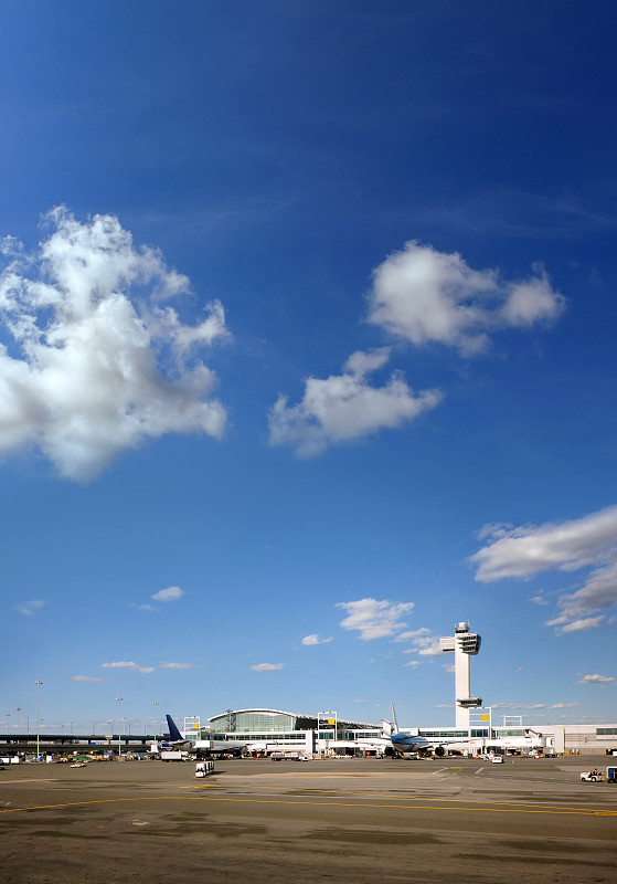 中国上海至莫尔黑德城的西安甑糕采用拼货空运13天送达