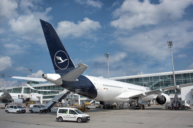 月见草籽经过中国昆明航空货运速递到美国哥伦布(Columbus)