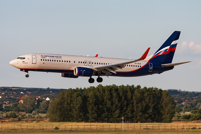 挤压圆钢通过中国南京散货船运输发往苏福尔斯(SiouxFalls)