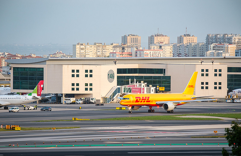 上海至美国布法罗的厨房收纳盒采用门到门空运12天内送达 上海至美国布法罗的厨房收纳盒采用门到门空运12天内送达