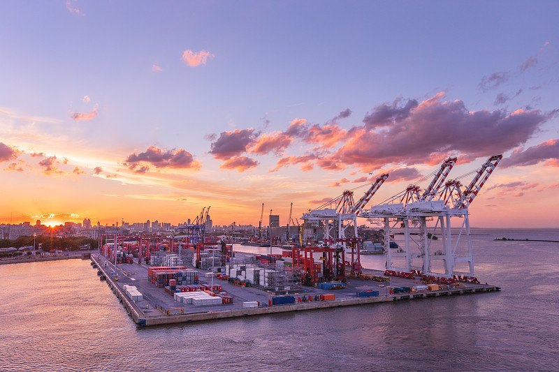 家电经青岛海运配送至斯帕克斯(Sparks)