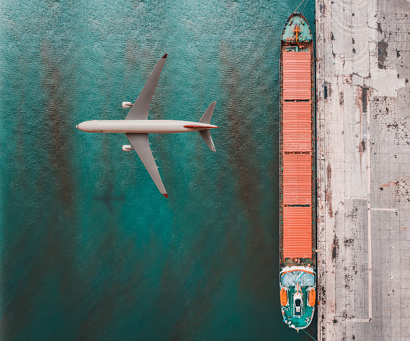 上海稚优泉唇釉使用国际空运专线5天速递到坦帕