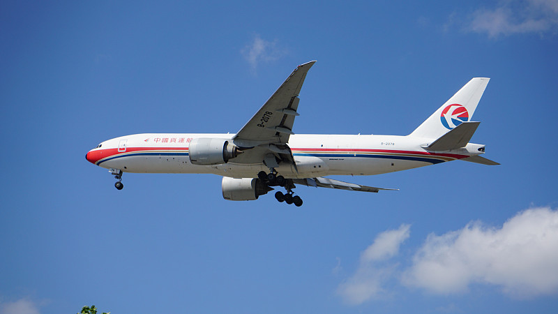 平板电脑运用中国上海班轮运输配送到美国曼彻斯特