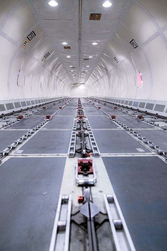 锂电池经过上海空运门到门专线配送到美国芝加哥(Chicago) 锂电池经过上海空运门到门专线配送到美国芝加哥(Chicago)