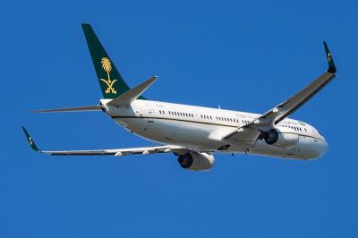 深圳至美国诺福克(Norfolk)的发电设备采用空运门到门专线4天内送到
