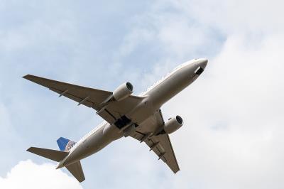 长沙合成纤维面料采用门到门空运4天内送到夏洛特