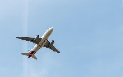 冷拉圆钢经过中国石河子空运专线速递到克利夫兰(Cleveland)