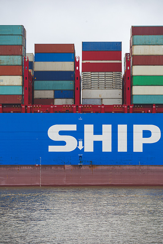 亚马逊宣布2025圣诞旺季加收FBA附加费,多国市场物流成本上涨上海国际物流 亚马逊宣布2025圣诞旺季加收FBA附加费,多国市场物流成本上涨上海国际物流