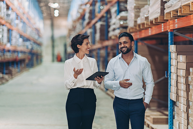 加拿大宣布新措施支持受美关税冲击的钢铁木材行业