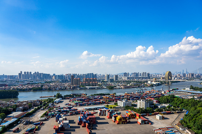 我国重要能源通道大秦铁路累计货运量突破90亿吨上海国际货运