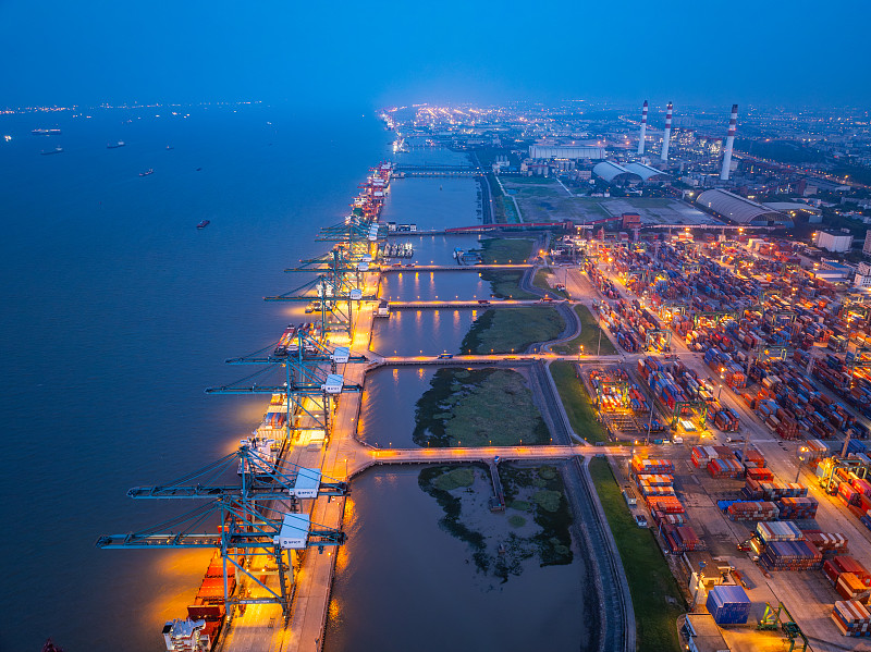 铁路货运蹄疾步稳,谱写物流现代化新篇上海国际货运