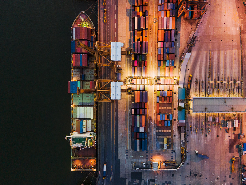 无锡中央车站将快递服务“翻倍”提效