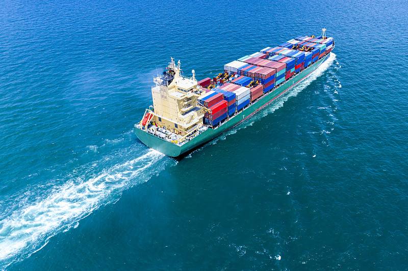 英国拟2026年禁对俄液化天然气运输保险切断能源资金渠道