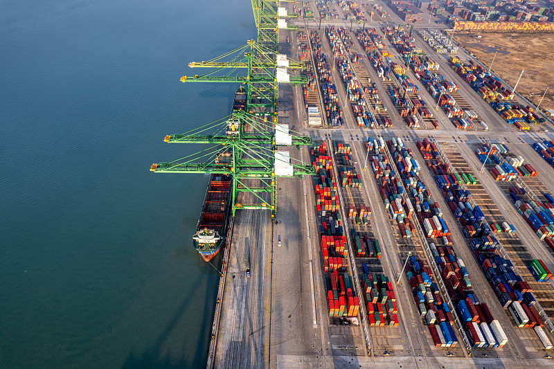 享受优惠！CMA CGM ZEPHYR通过苏伊士运河