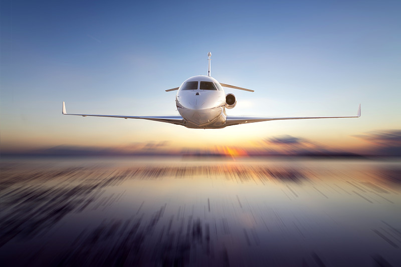 中国广东-东莞到冰岛超大件拆卸空运