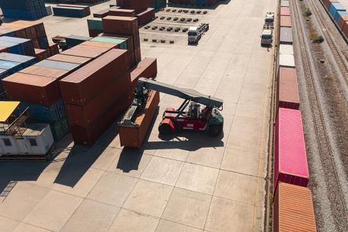 中国广东-深圳到瑞士多用途船运输大宗商品专运航道