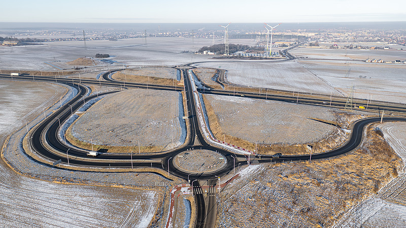 中国福建-厦门到西班牙自贸区空运联动 
